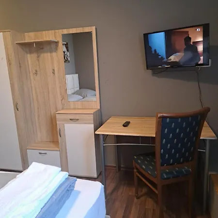 A8 Lukas Bei Blue Hotel 3*