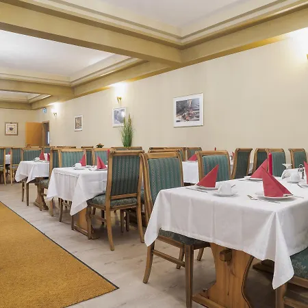 A8 Lukas Bei Blue アウグスブルク