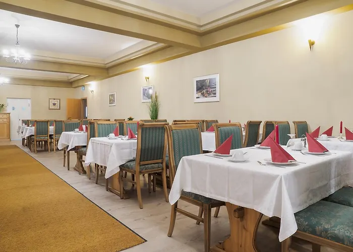 A8 Lukas Bei Blue Augsburg